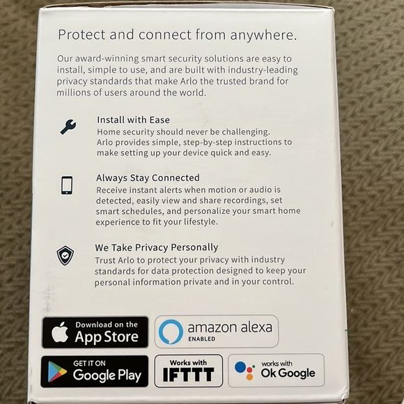 Arlo Pro 4 spotlight camera & Adjustable Indoor Outdoor Mount Accessory wireless - Picture 4 of 7